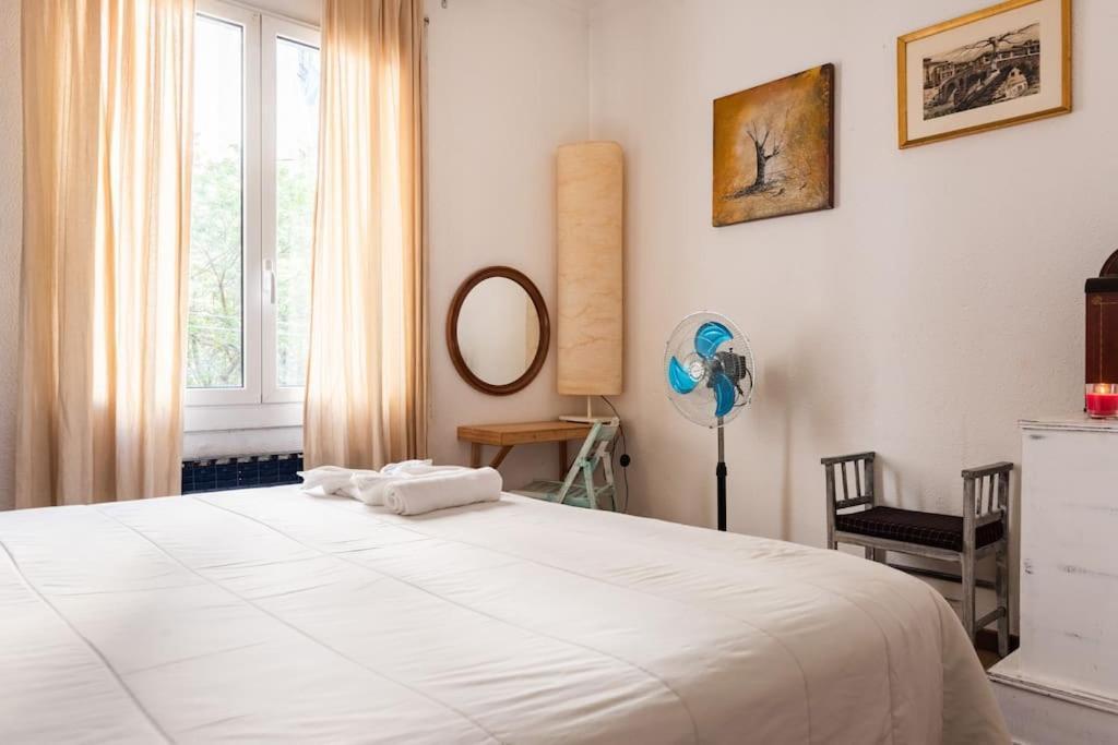 Apartamento Gaudi 51 Barcelona Exterior foto